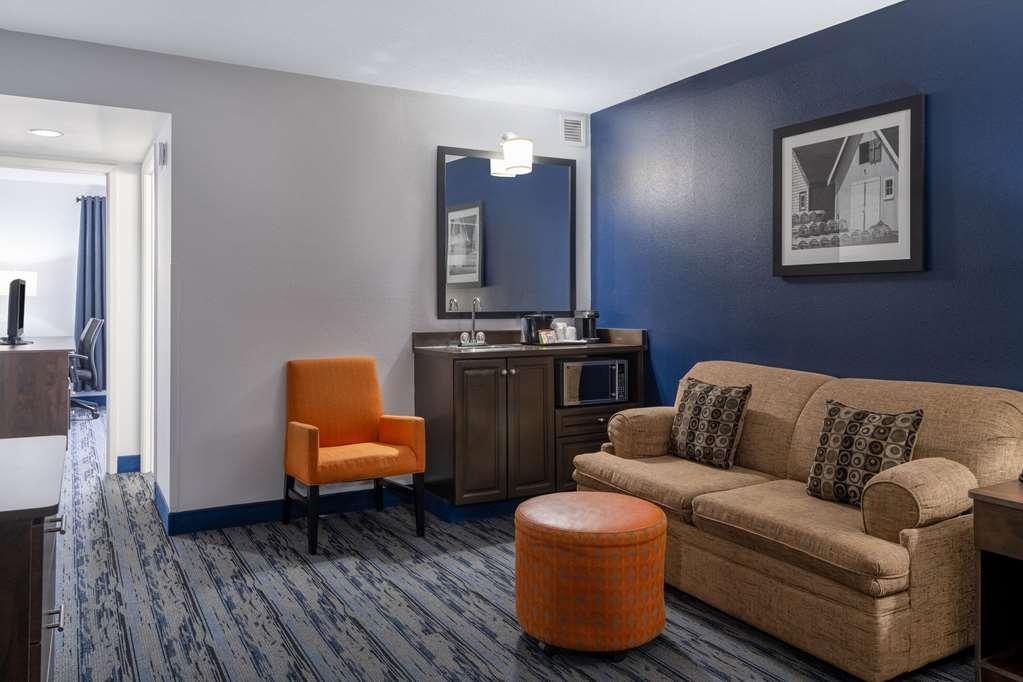 Travelodge Suites By Wyndham Saint John Quarto foto